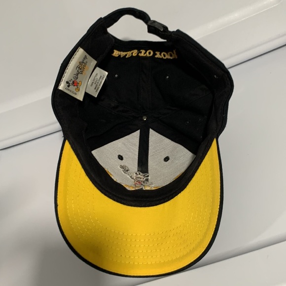 Vintage Disney Hat - Picture 5 of 6